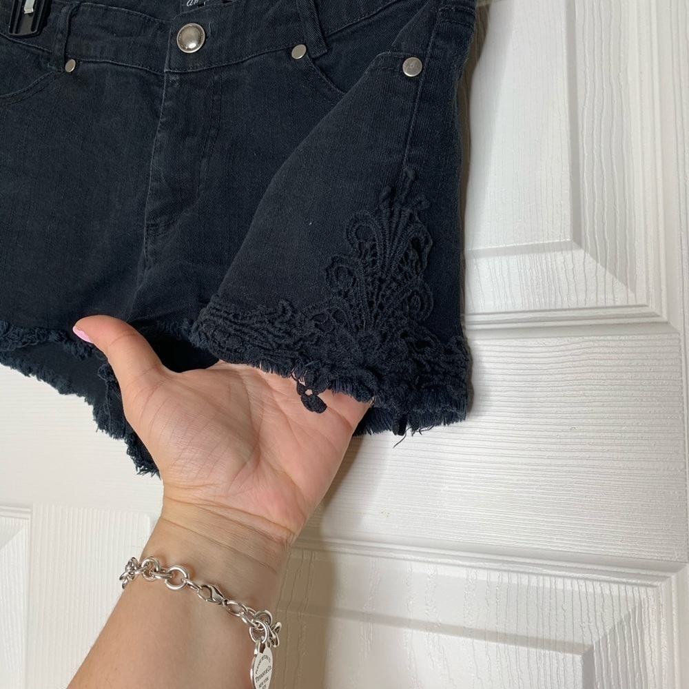 Ambiance Apparel | Black | Jean | Shorts | small - Picture 3 of 6